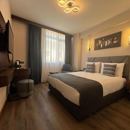 Hotel Bristol Isztambul Kültér fotó